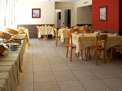 Hotel Puerta Del Sol 3*