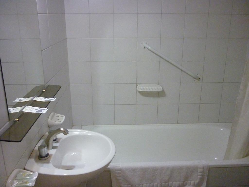 Puerta Del Sol Hotel 3*